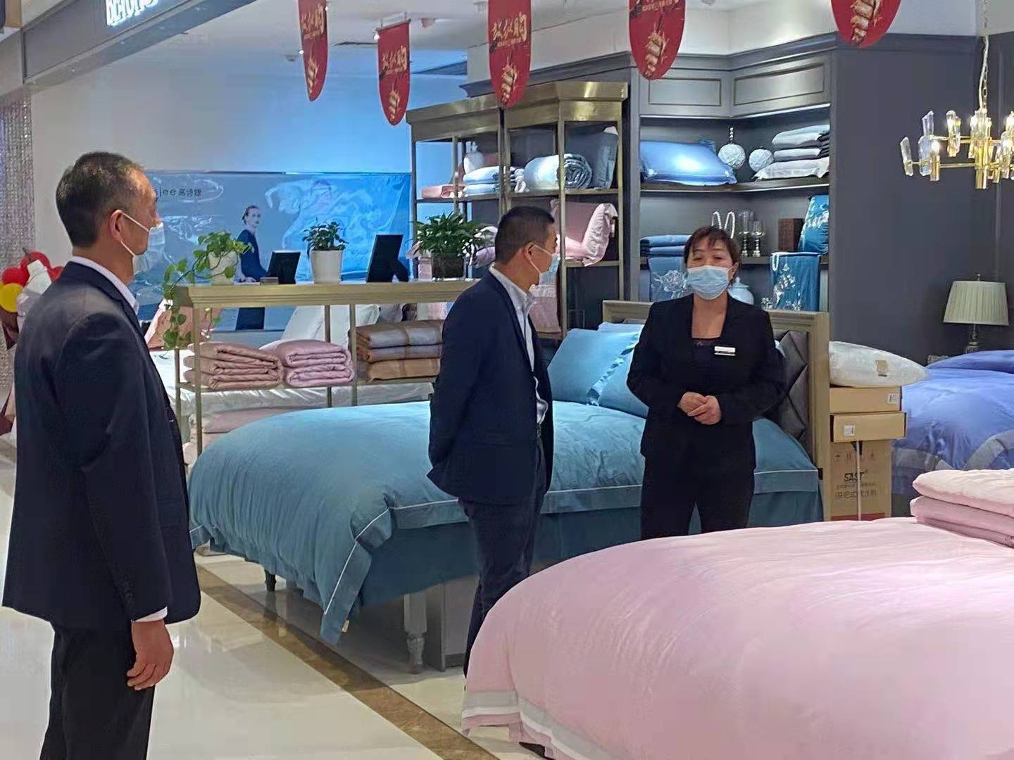 商场要进一步加强经营管理